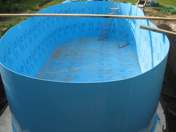 Полипропиленовый бассейн овальной формы